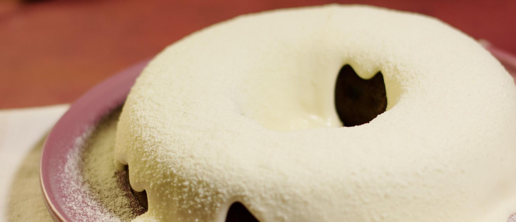 Grand Gateau with Milk Powder Sauce